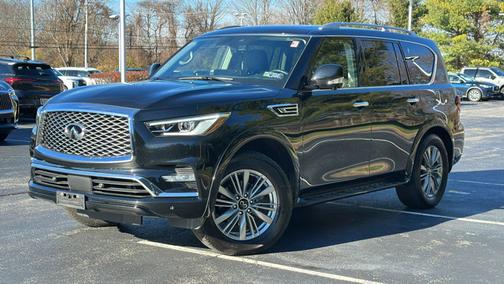 2024 INFINITI QX80 LUXE