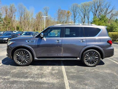 2024 INFINITI QX80 SENSORY