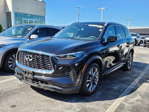 Mineral Black 2023 INFINITI QX60 Luxe