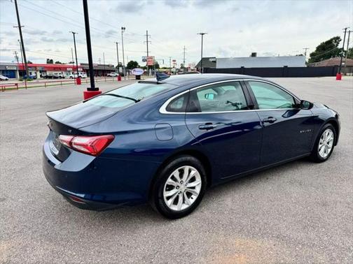 2021 Chevrolet Malibu FWD LT