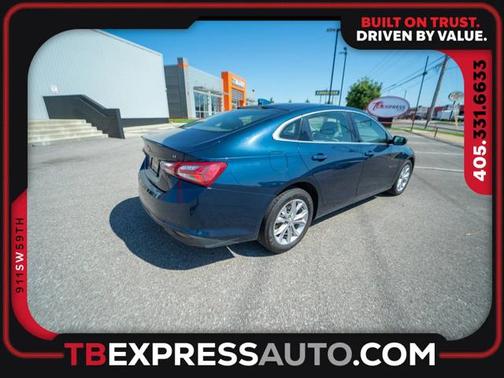 2021 Chevrolet Malibu FWD LT