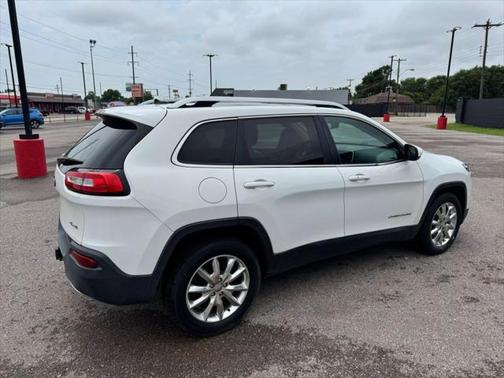 2015 Jeep Cherokee Sport