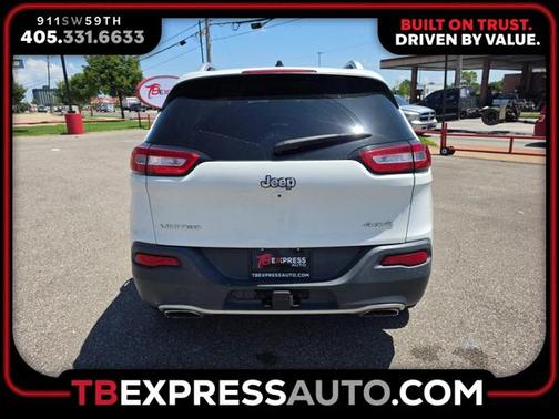 2015 Jeep Cherokee Sport