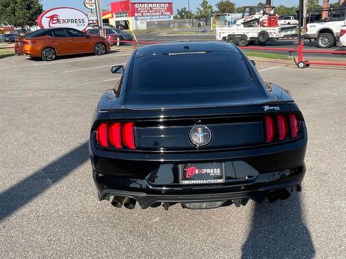 2020 Ford Mustang EcoBoost Premium