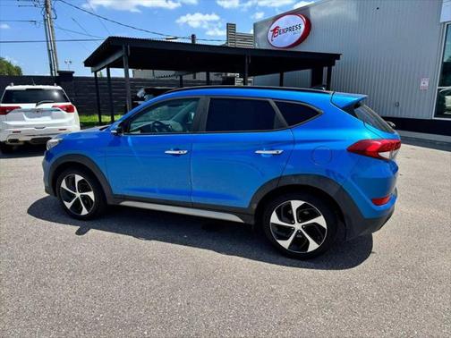 2017 Hyundai TUCSON Sport