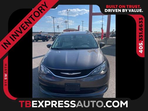 2021 Chrysler Voyager LXI