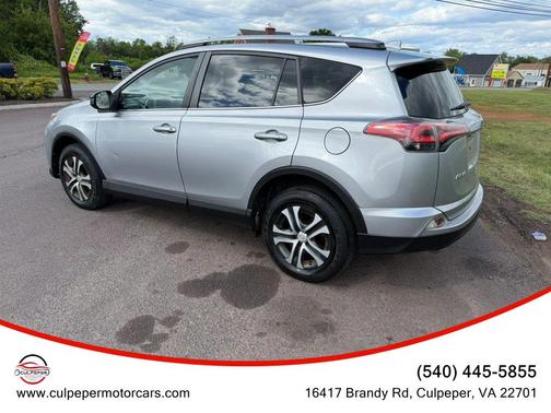 Silver Sky Metallic 2017 Toyota RAV4 LE