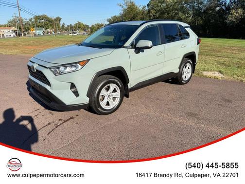 Gray 2019 Toyota RAV4 XLE
