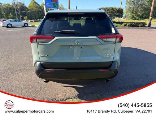 Gray 2019 Toyota RAV4 XLE