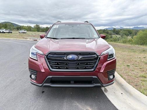 Crimson Red Pearl 2024 Subaru Forester Premium
