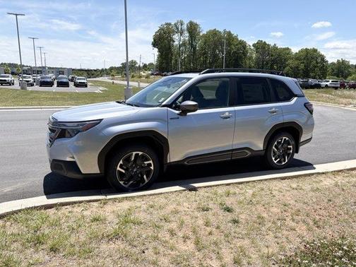 Ice Silver Metallic 2026 Subaru Forester Limited