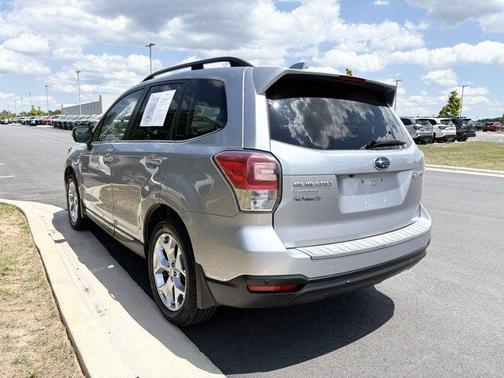 Ice Silver Metallic 2018 Subaru Forester 2.5i Touring