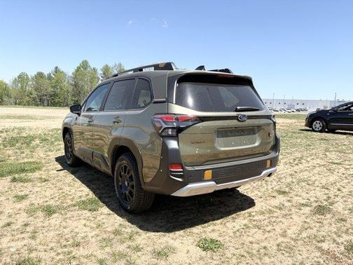 Autumn Green Metallic 2026 Subaru Forester Wilderness