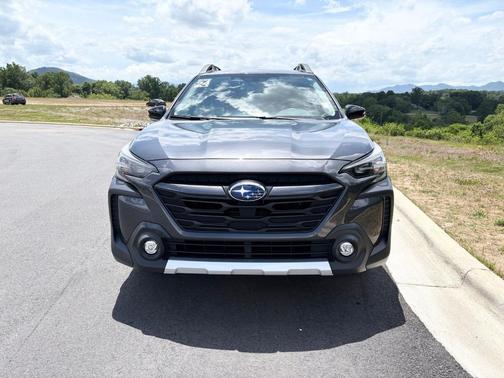 Magnetite Gray Metallic 2024 Subaru Outback Limited