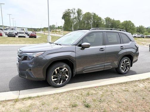 Magnetite Gray Metallic 2026 Subaru Forester Limited