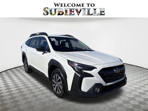2025 Subaru Outback Base