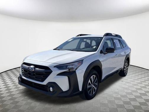 2025 Subaru Outback Base