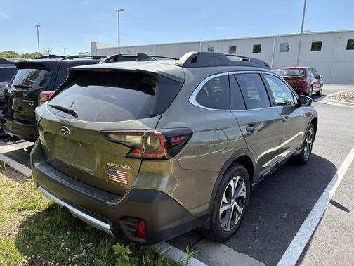Autumn Green Metallic 2022 Subaru Outback Limited