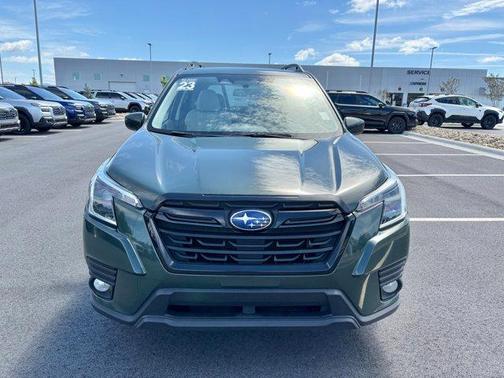 Cascade Green Silica 2023 Subaru Forester 2.5i Premium