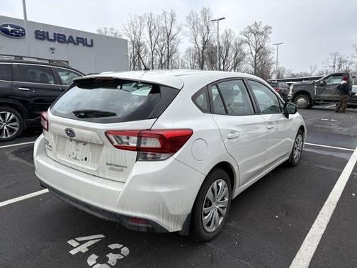 2017 Subaru Impreza 2.0i