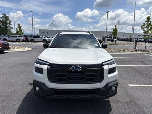 Crystal White Pearl 2026 Subaru Outback Premium