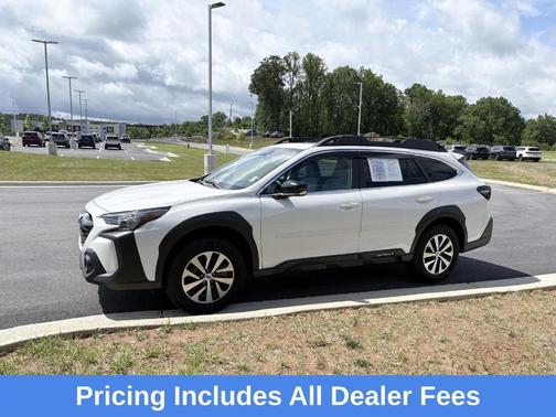 Crystal White Pearl 2025 Subaru Outback Premium