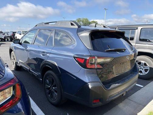 Cosmic Blue Pearl 2024 Subaru Outback Onyx Edition XT