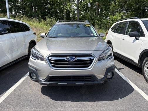 Tungsten Metallic 2018 Subaru Outback 2.5i Limited