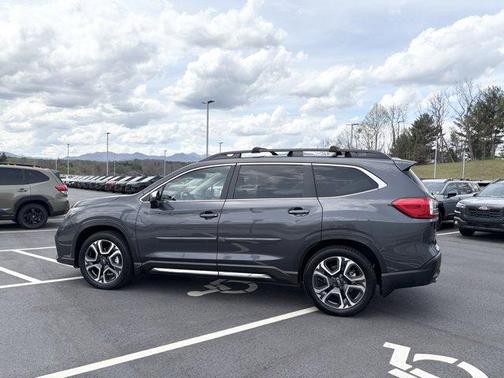 Magnetite Gray Metallic 2023 Subaru Ascent Limited 7-Passenger