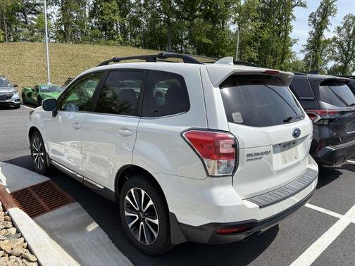 Crystal White Pearl 2017 Subaru Forester 2.0XT Touring