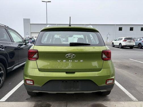 Apple Green 2024 Hyundai VENUE SEL