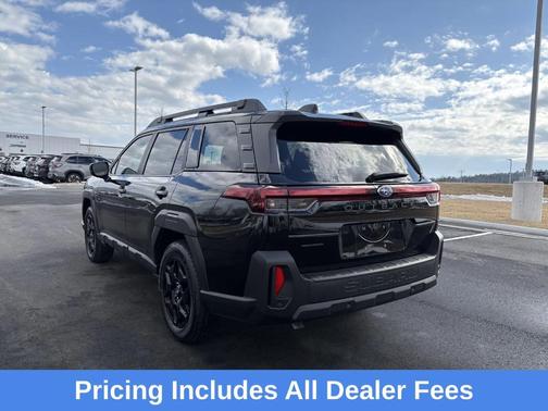 Crystal Black Silica 2026 Subaru Outback Limited
