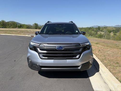 Ice Silver Metallic 2026 Subaru Forester Premium