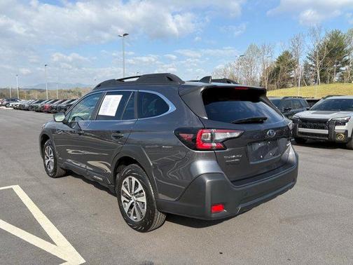 Magnetite Gray Metallic 2025 Subaru Outback Premium