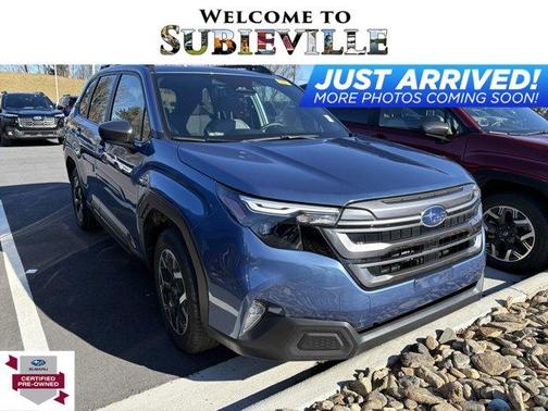 2025 Subaru Forester Premium