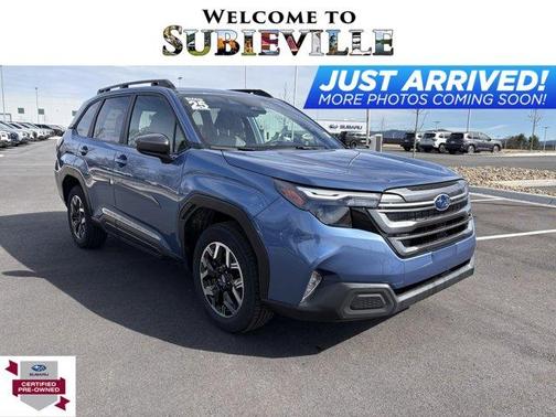 2025 Subaru Forester Premium