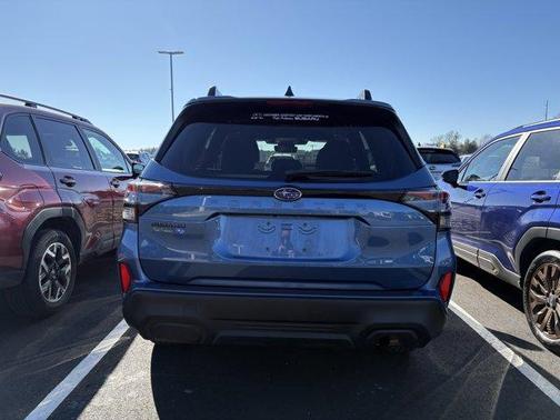 2025 Subaru Forester Premium