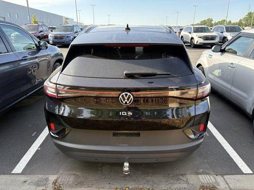 Deep Black Pearl Effect 2023 Volkswagen ID.4 Pro S