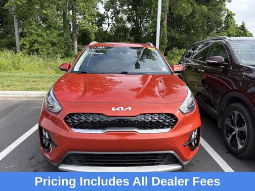 Solar Orange 2022 Kia Niro LXS