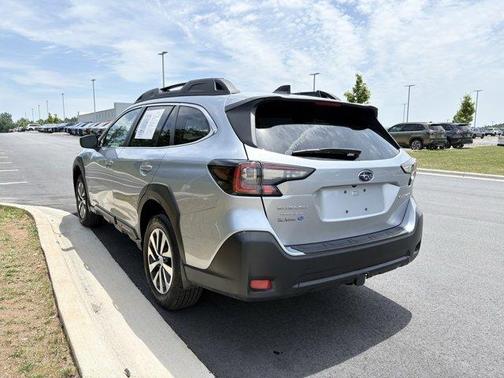 Ice Silver Metallic 2025 Subaru Outback Premium