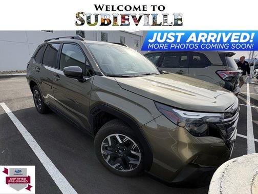 2025 Subaru Forester Premium