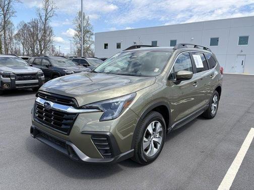 Autumn Green Metallic 2025 Subaru Ascent Premium