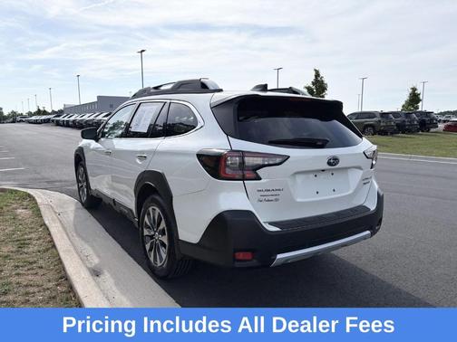 Crystal White Pearl 2024 Subaru Outback Touring