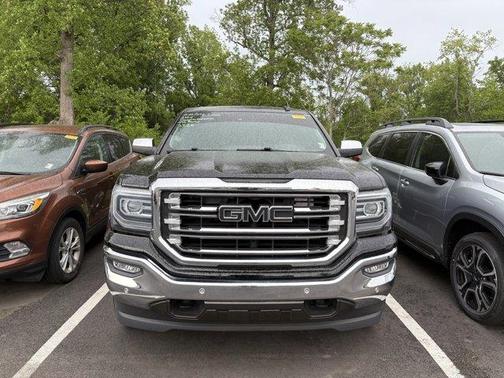 Onyx Black 2018 GMC Sierra 1500 SLT