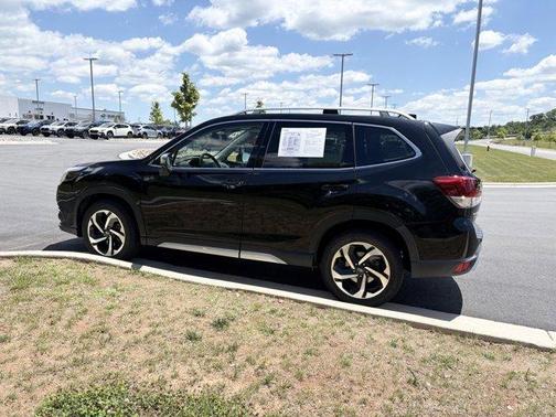 Crystal Black Silica 2023 Subaru Forester Touring