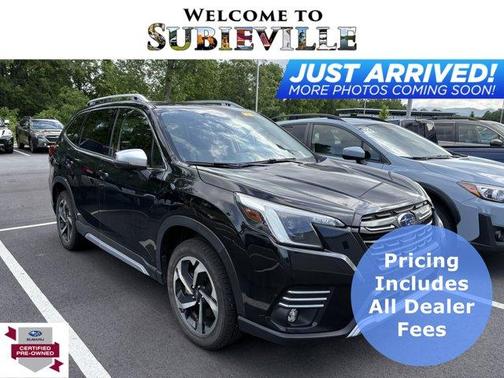 Crystal Black Silica 2023 Subaru Forester Touring