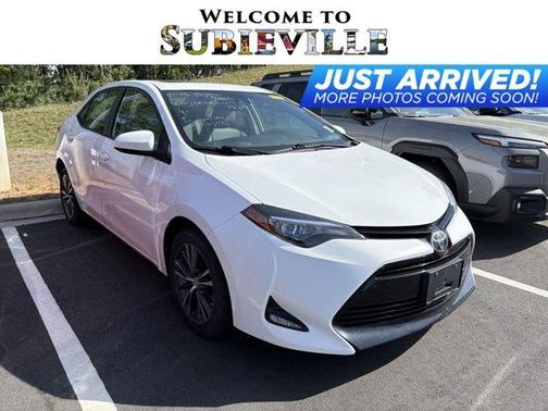 Super White 2018 Toyota Corolla LE