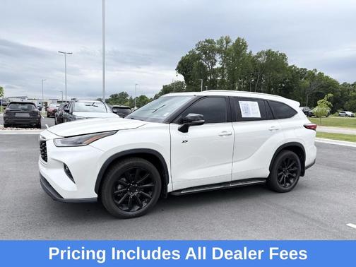 Blizzard Pearl 2021 Toyota Highlander XLE