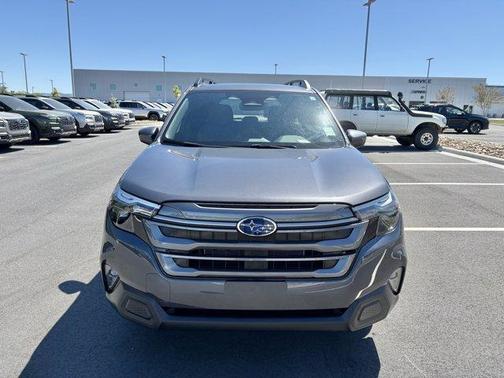 Magnetite Gray Metallic 2026 Subaru Forester Premium