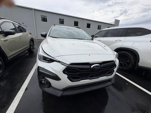 Crystal White Pearl 2025 Subaru Crosstrek Limited
